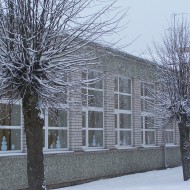 Baltais