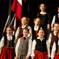 “Es – Latvija” valsts svētku koncerts Madlienas vidusskolā
